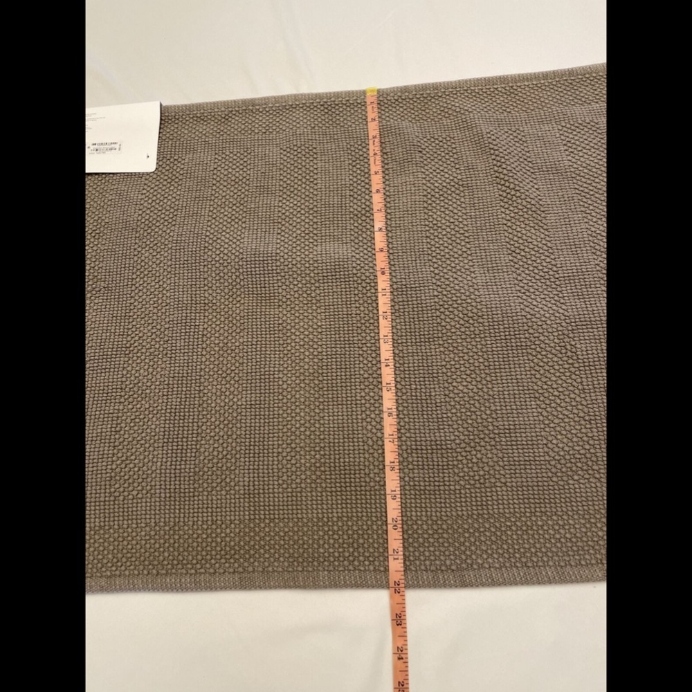 NWT Hotel Collection  [SZ 22 x 36 ] Woven Stripe Bath Mat in Pearl Grey‎ - Picture 8 of 12